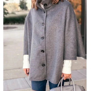 Women's  Wool Blend Cape Coat Extravagant collar luxury